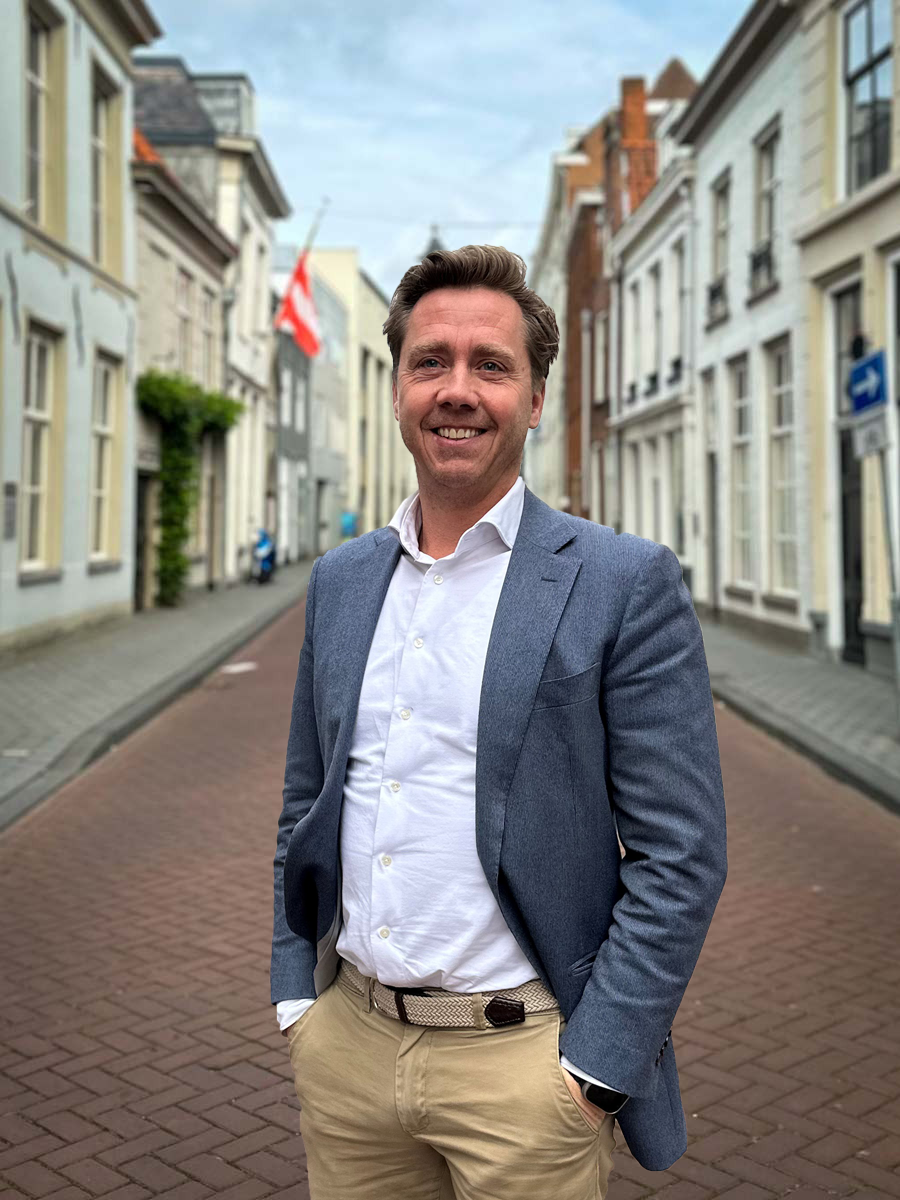 Bas Schijvens - G-Nius
